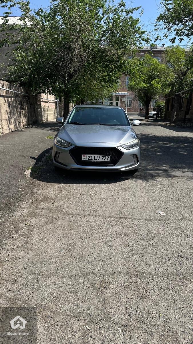 Hyundai Elantra 2017 limited - image 2