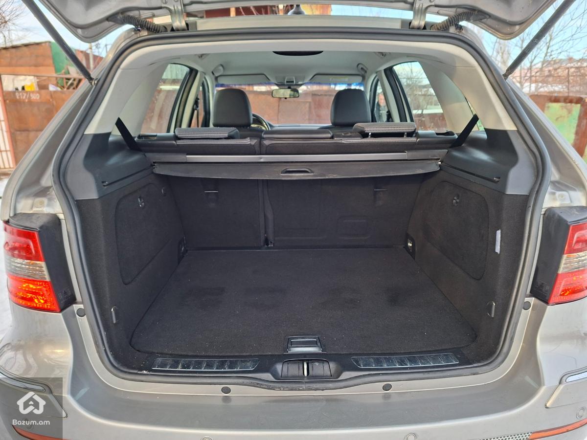 W245 b150  - image 9