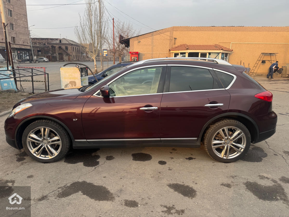 Infiniti QX50  - image 2