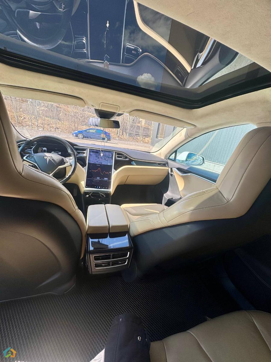 Tesla Model S 2015 70D - image 4