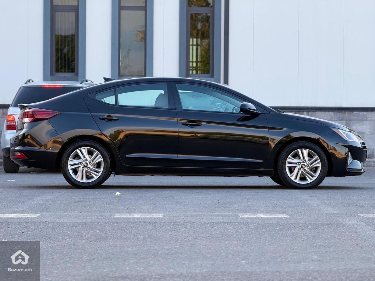 Hyundai - image 8