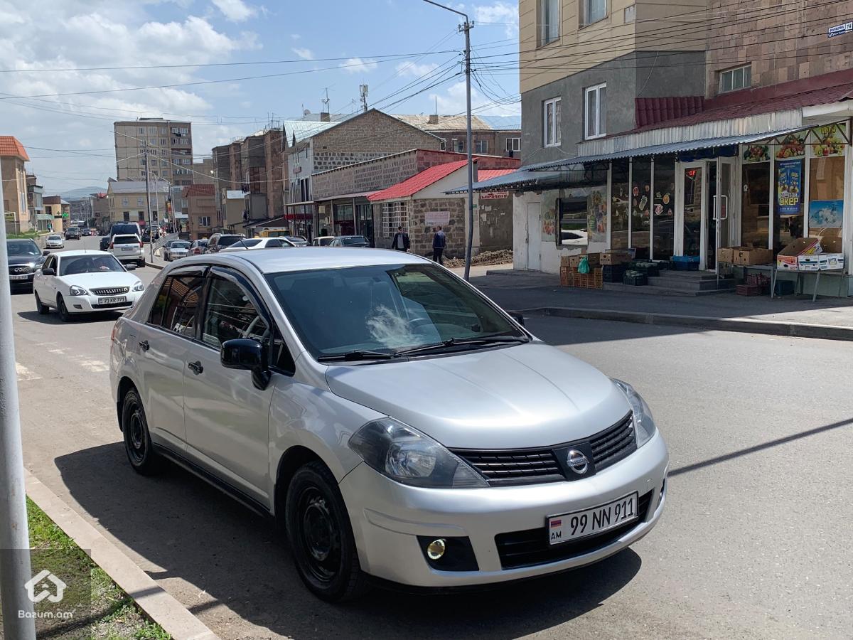  Nissan Versa 2008  - image 12