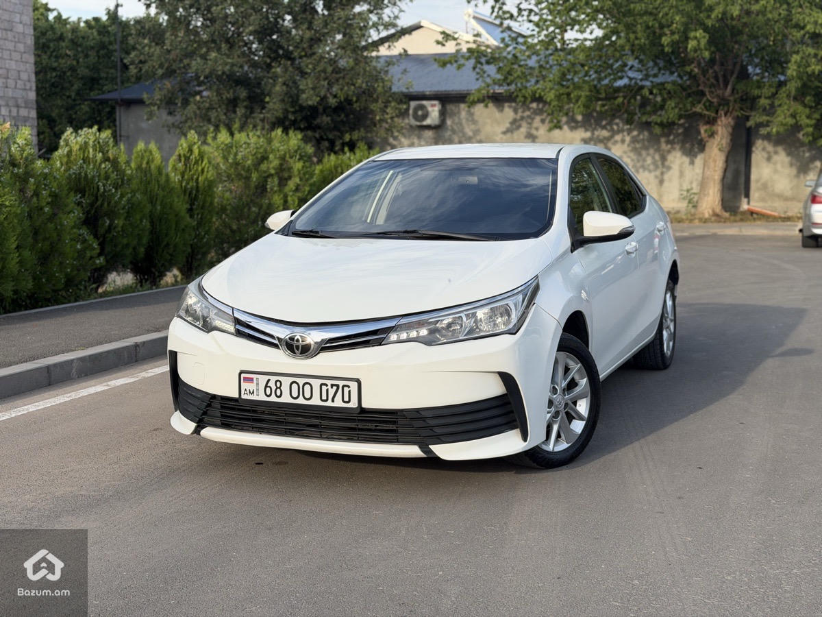 Toyota corolla - image 4