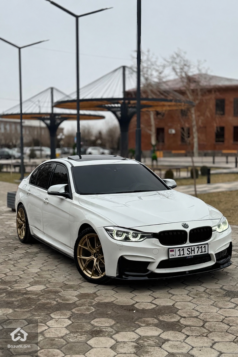 bmw 330 - image 1