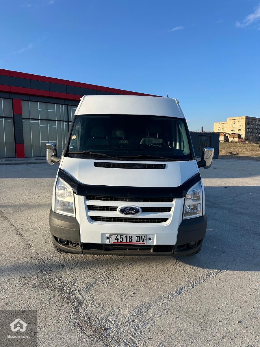 FORD TRANSIT TREND FULL - image 7