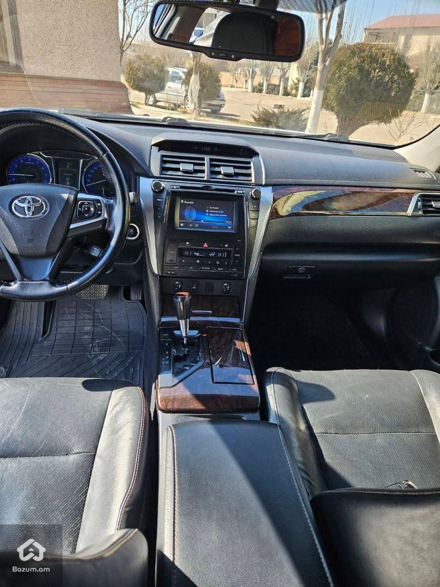 CAMRY - image 8