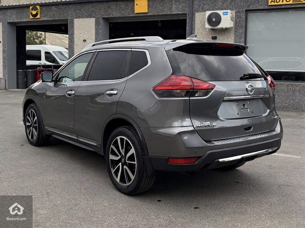 Nissan Rogue SL AWD 2019 - image 4