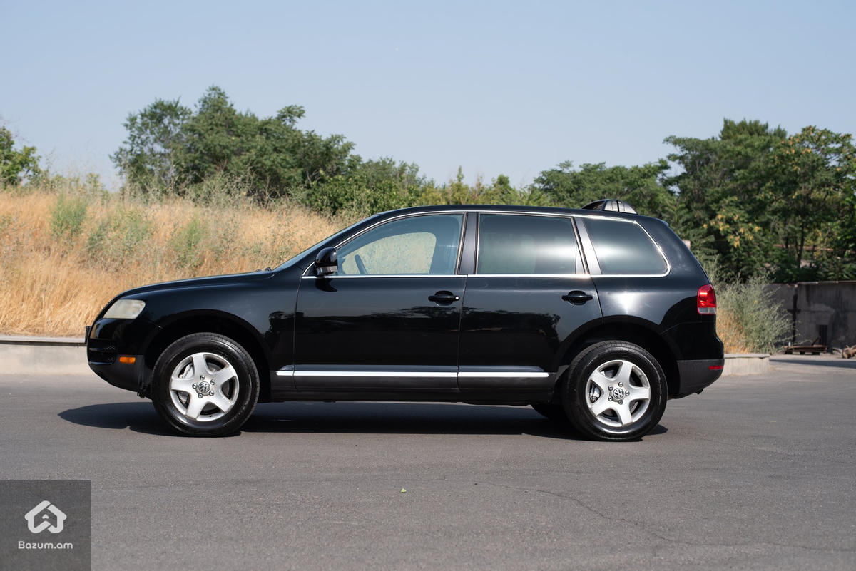 Volkswagen Touareg - image 14