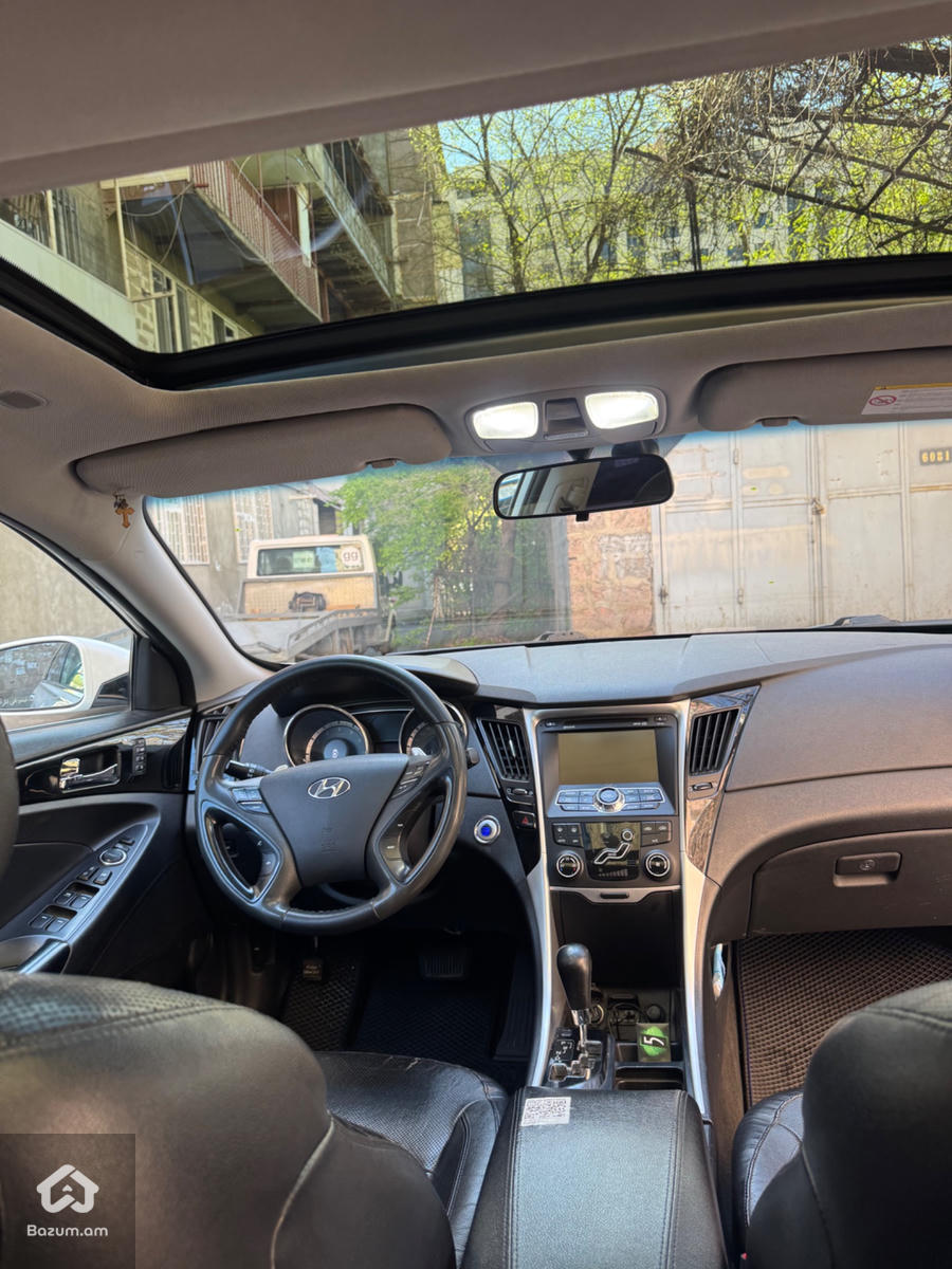 Hyundai Sonata - image 6