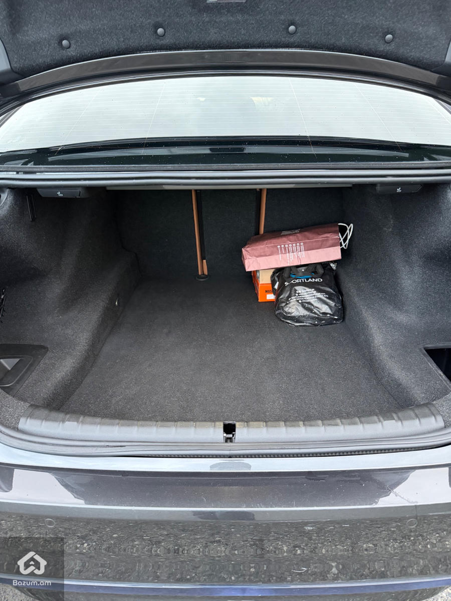BMW 530I - image 19