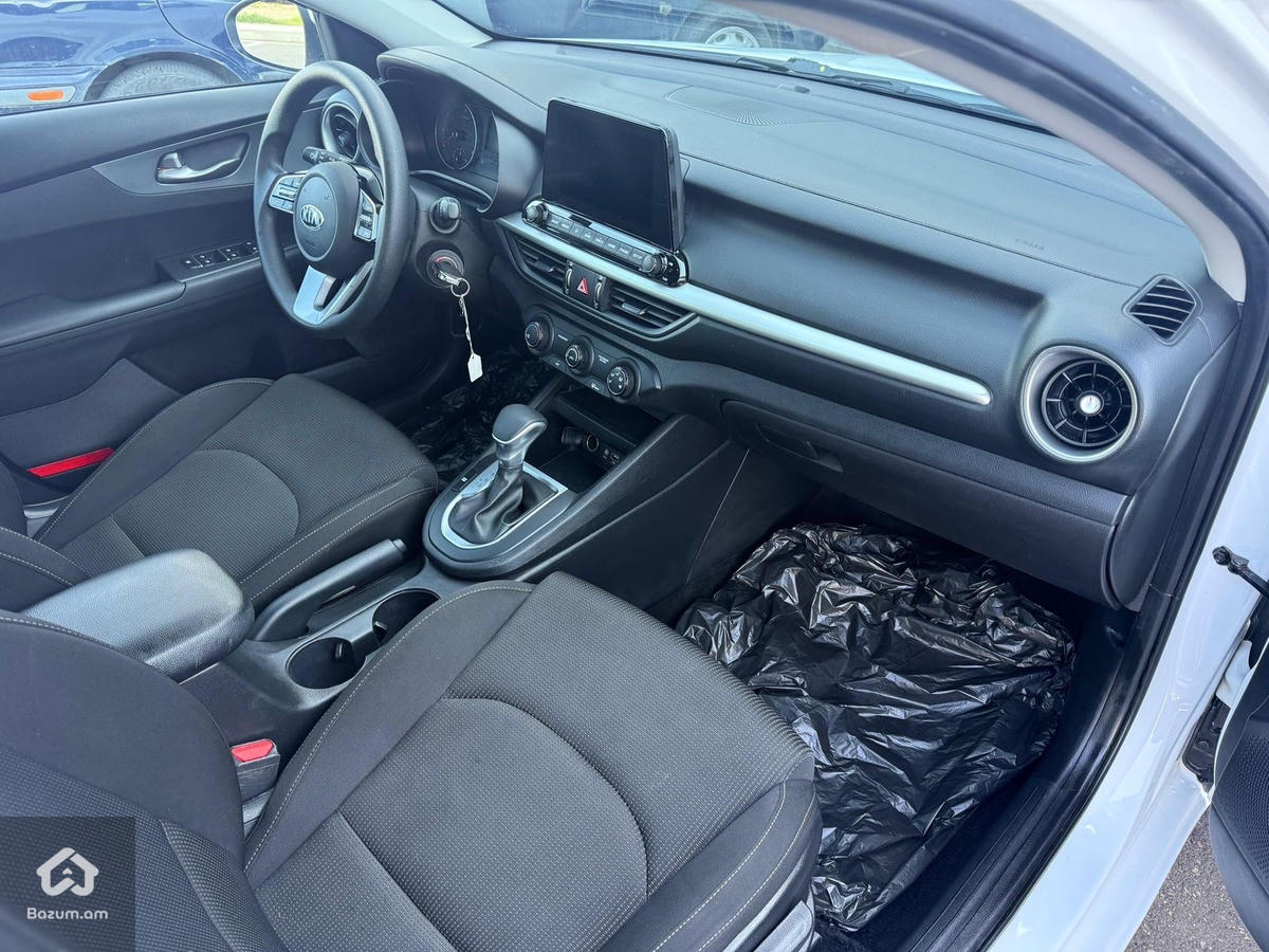 Kia. Forte - image 31
