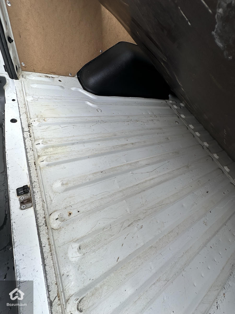 FORD TRANSIT 2.4 TREND - image 11