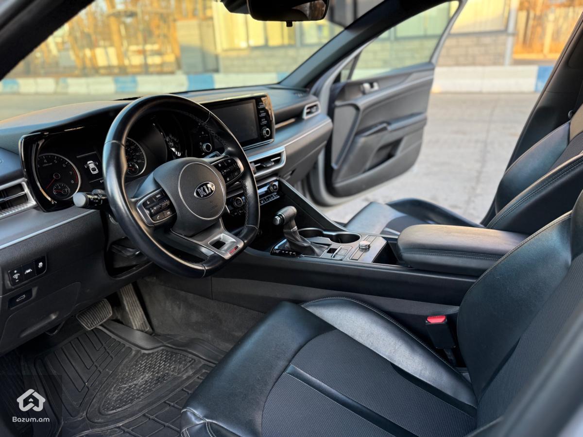 KIA K5 GT LINE - image 13