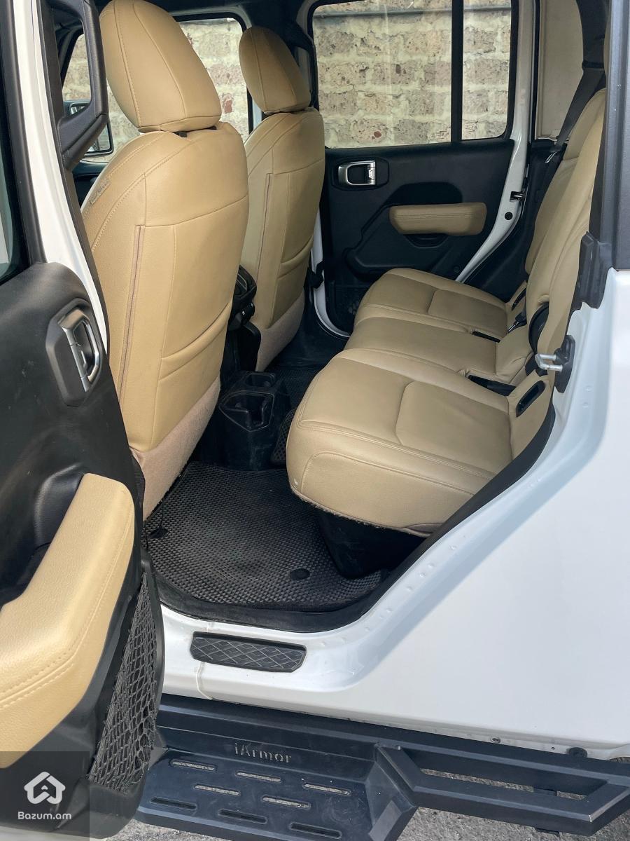 gladiator  - image 11