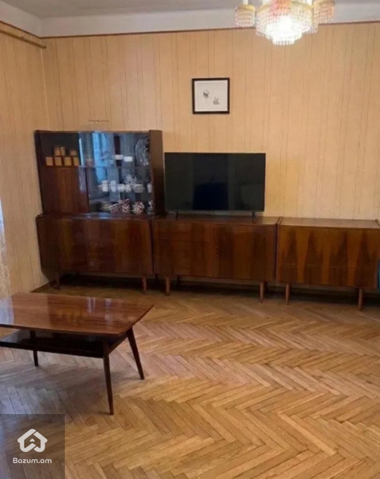 Վաճառվում է 3 սենյականոց բնակարան Արաբկիրում, Փափազյան փողոցում - image 2