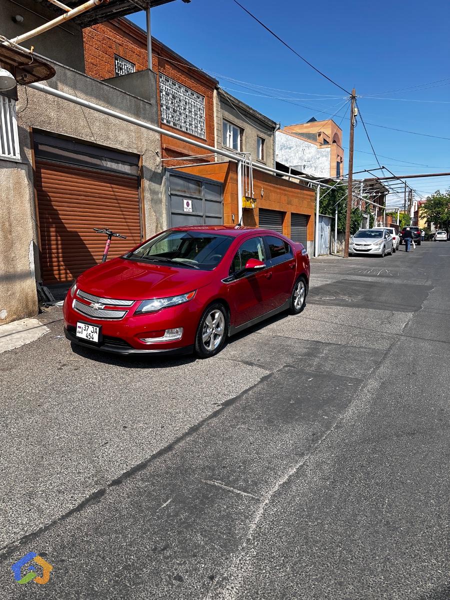 Chevrolet Volt - image 15