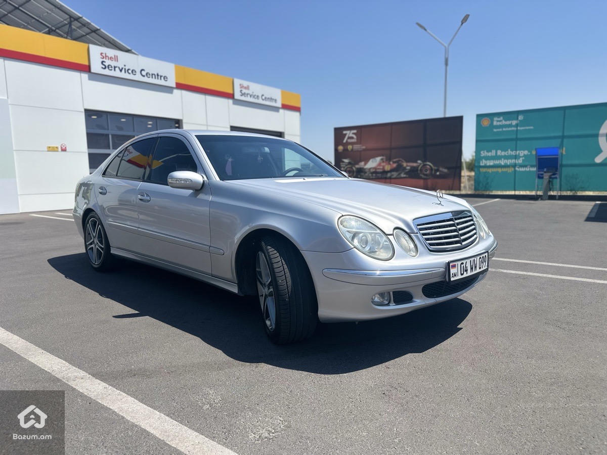 Mercedes-Benz E 240 2004 - image 4