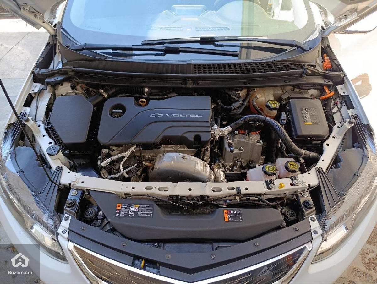 Chevrolet volt 2 2017 - image 4