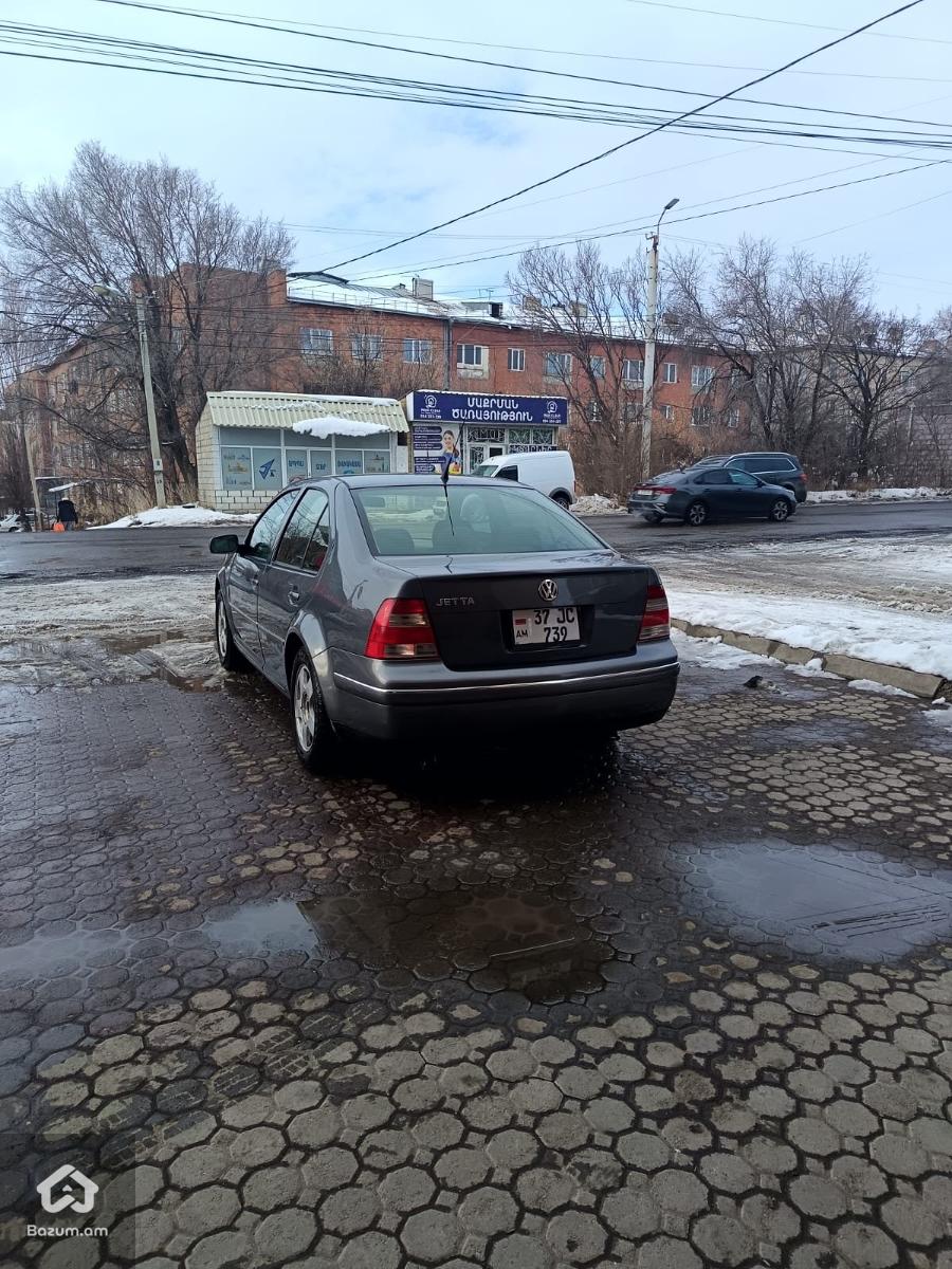 Volkswagen - image 10