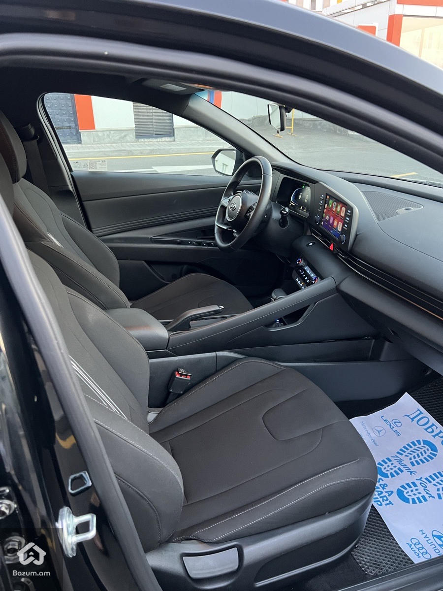 HYUNDAI ELANTRA 2025 - image 17