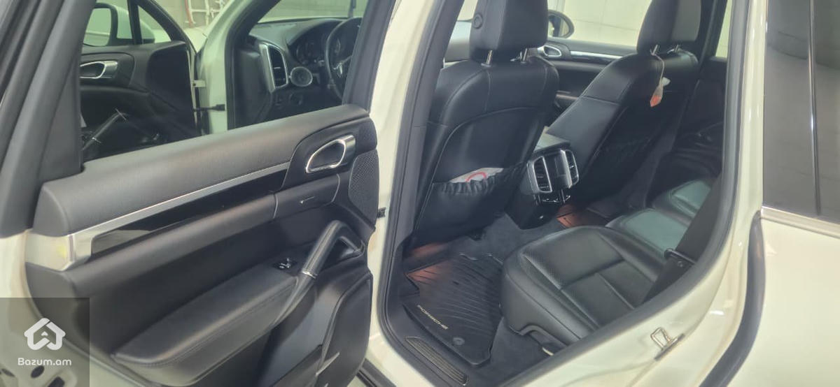 Porsche CayenneS, 4.8 լ, 2010 թ. - image 17