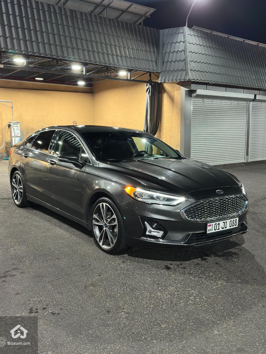 Ford Fusion Titanium 2019 - image 1