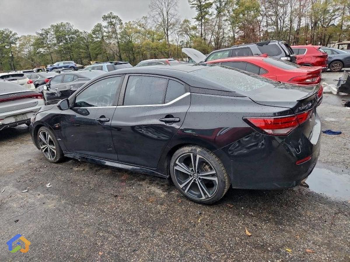 2020 Nissan Sentra, SR - image 2