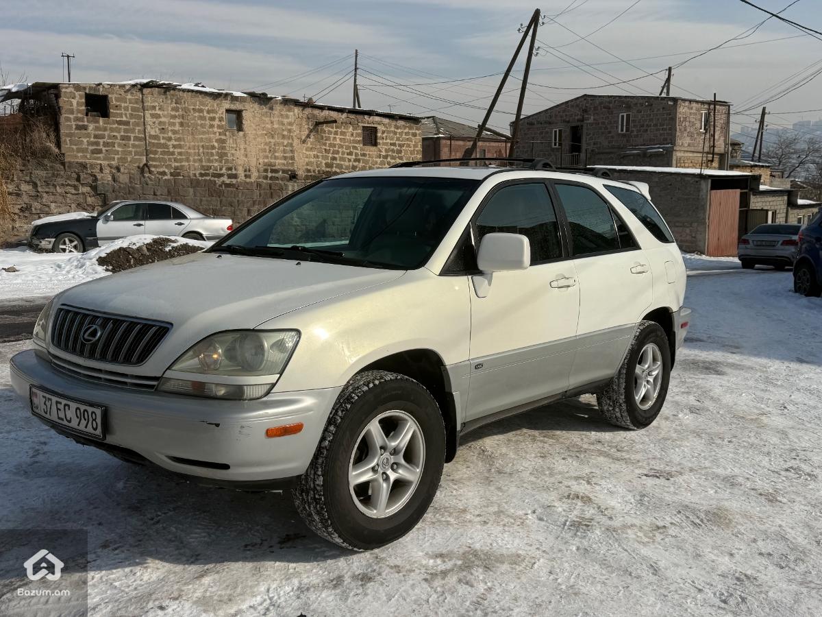 lexus Rx 300 - image 2