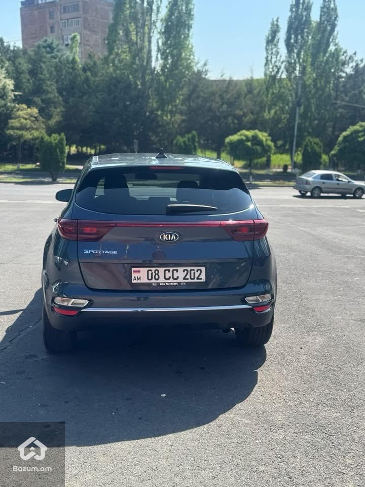 kia sportage 2019 - image 4