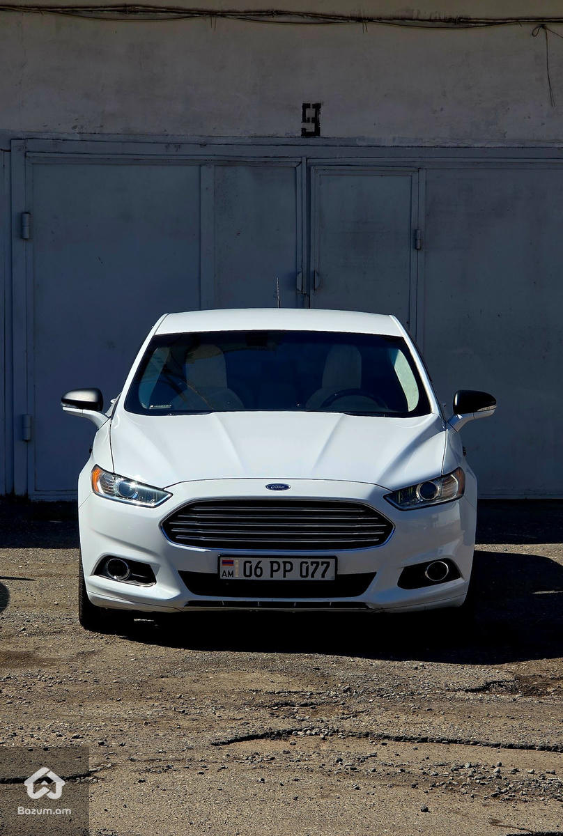 Ford Fusion 2015 - image 2
