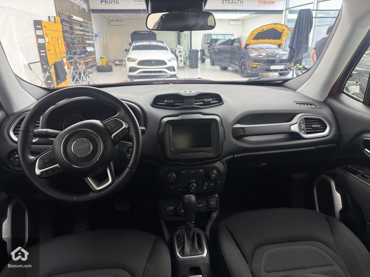 Jeep Renegade latitude 4x4 2020թ.  - image 9