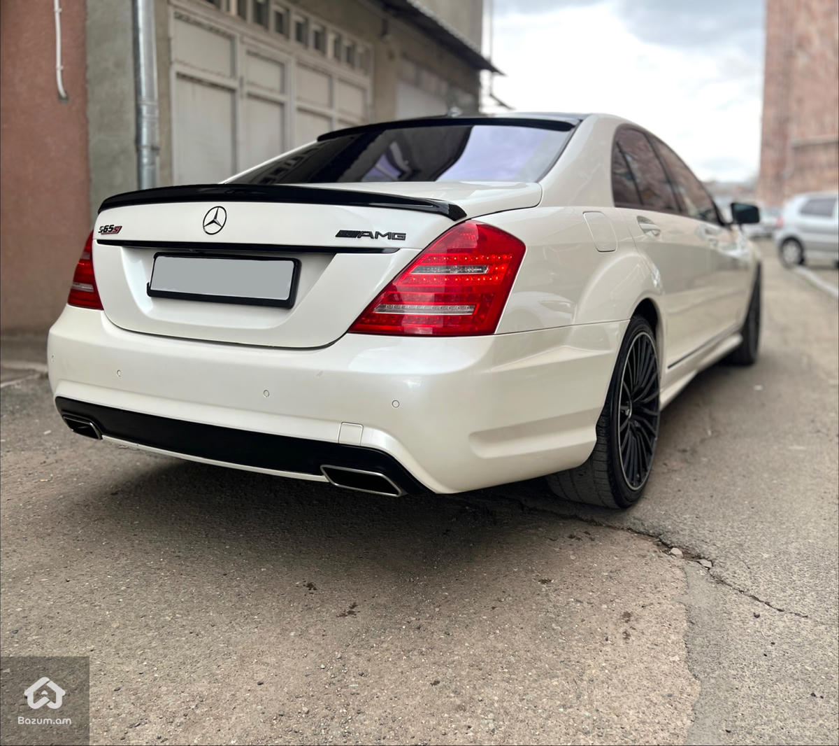 Mercedes-Benz S550 AMG - image 4