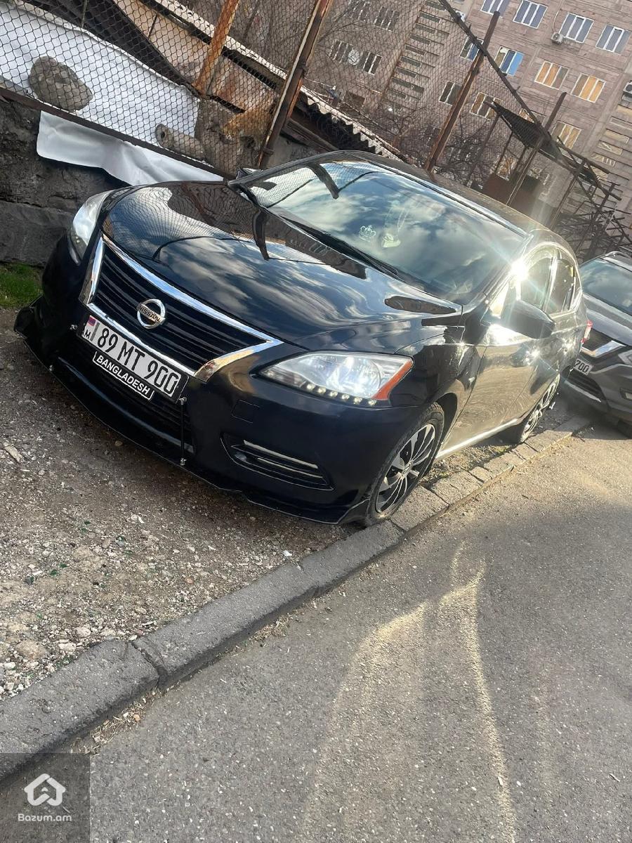 Nissan Sentra - image 1