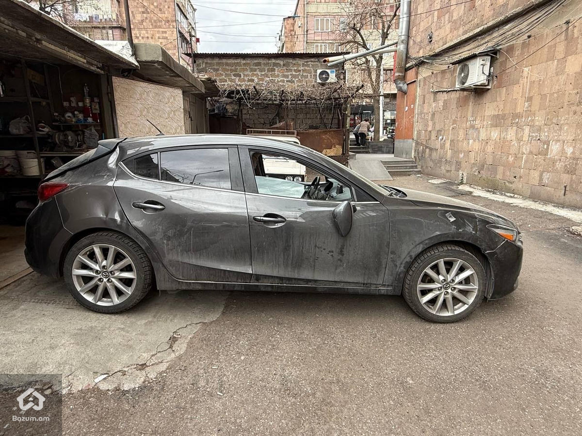 Mazda 3 Touring, 2017 - image 4