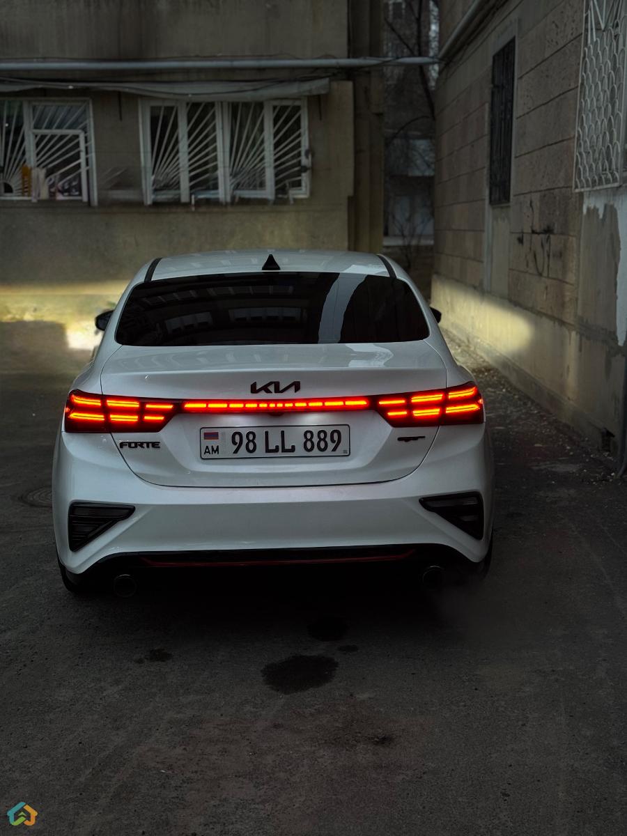 Kia Forte EX - image 3
