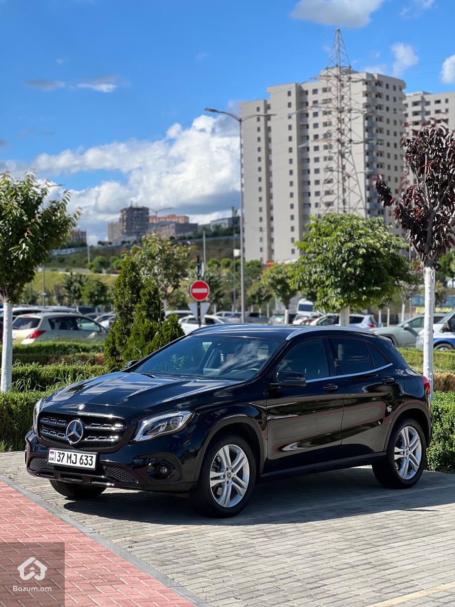 Mercedes Benz GLA 250 - image 4