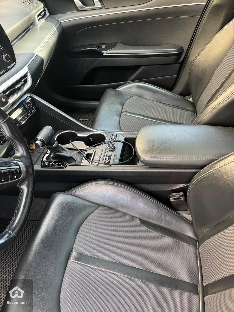 Kia K5 - image 6
