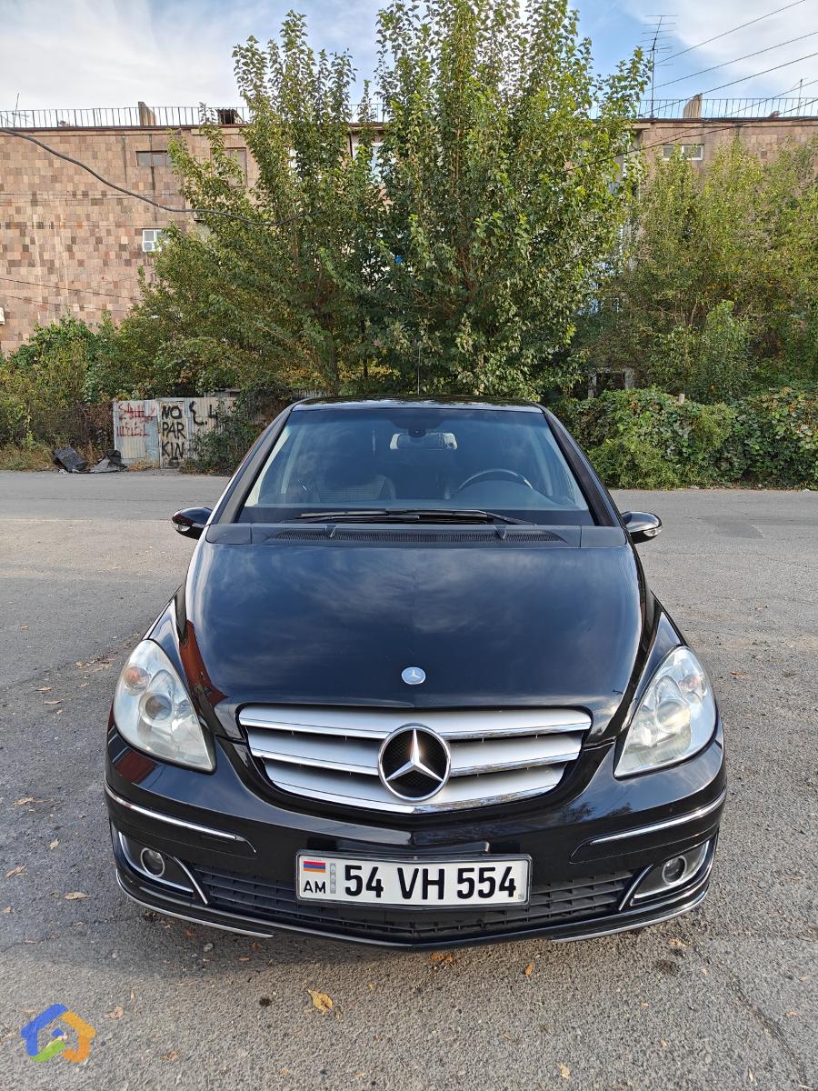 Mercedes Benz B-class B200 - image 3