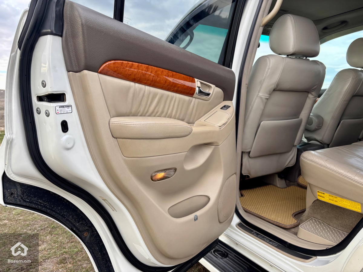 Lexus GX470  - image 19