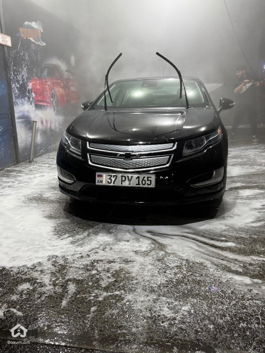 Chevrolet Volt 1 - image 5