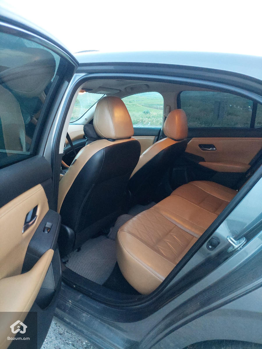 Nissan - image 21