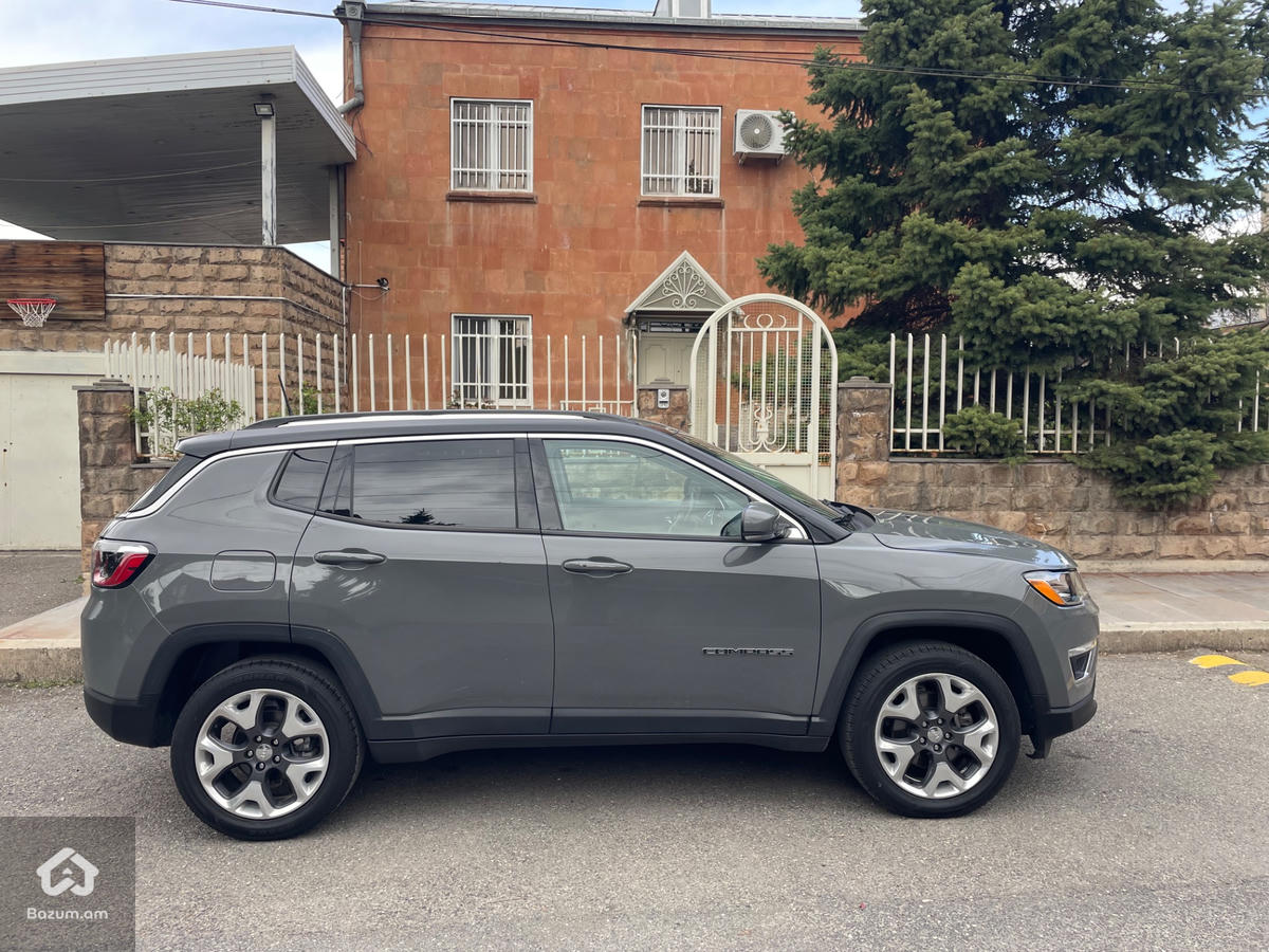 Jeep Compass Limited - image 4