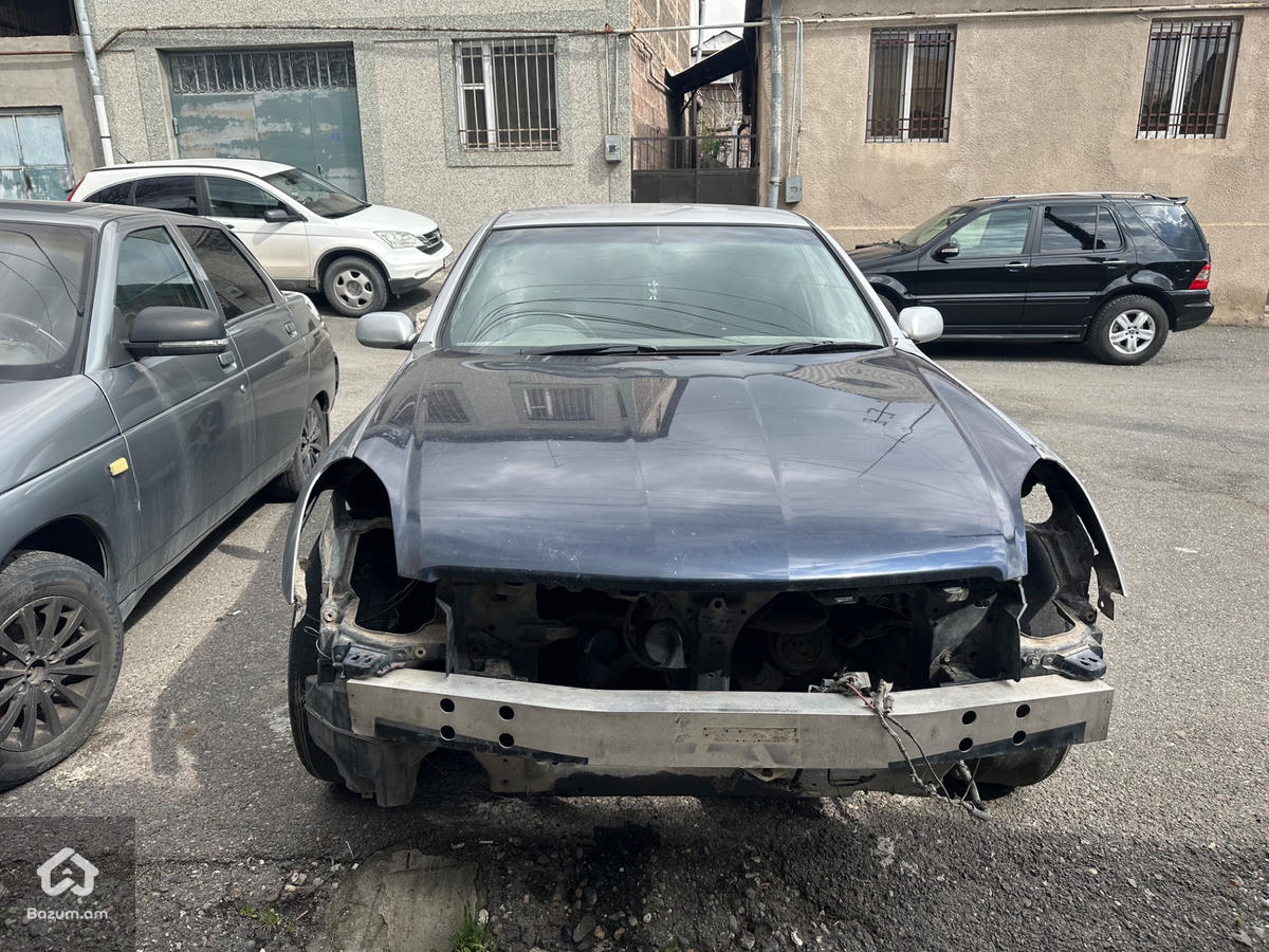 Nissan skyline - image 5