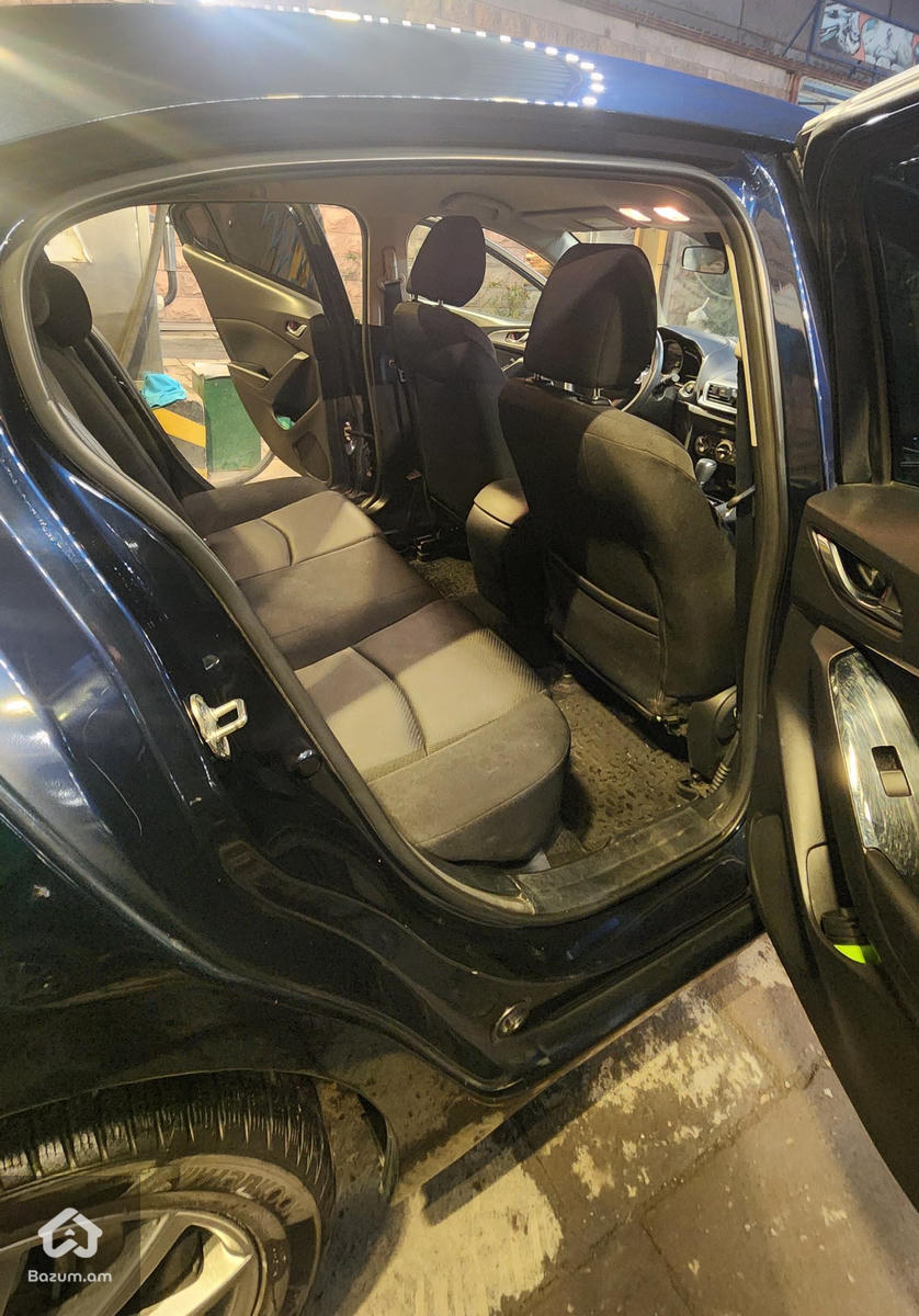 Mazda 3 sport - image 10