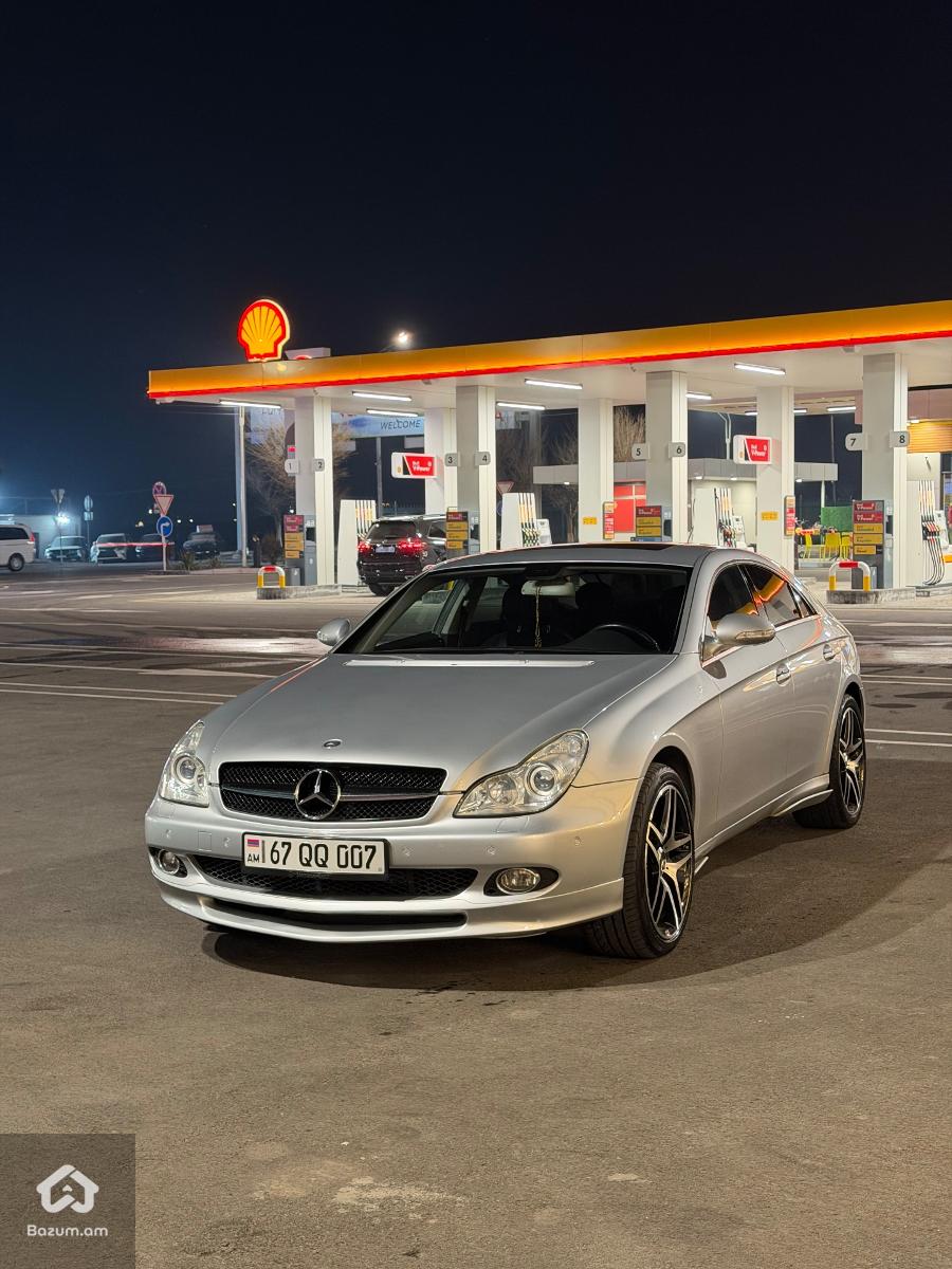 Mercedes-Benz CLS500  - image 10