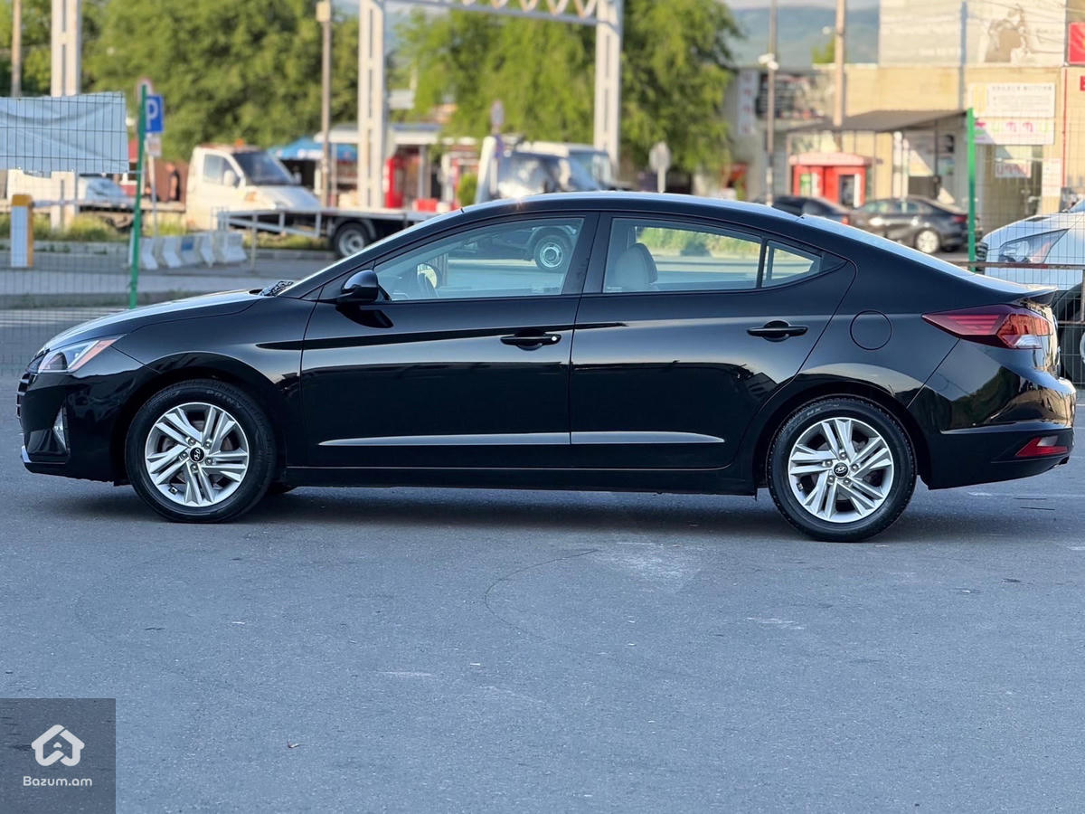 Hyundai - image 23