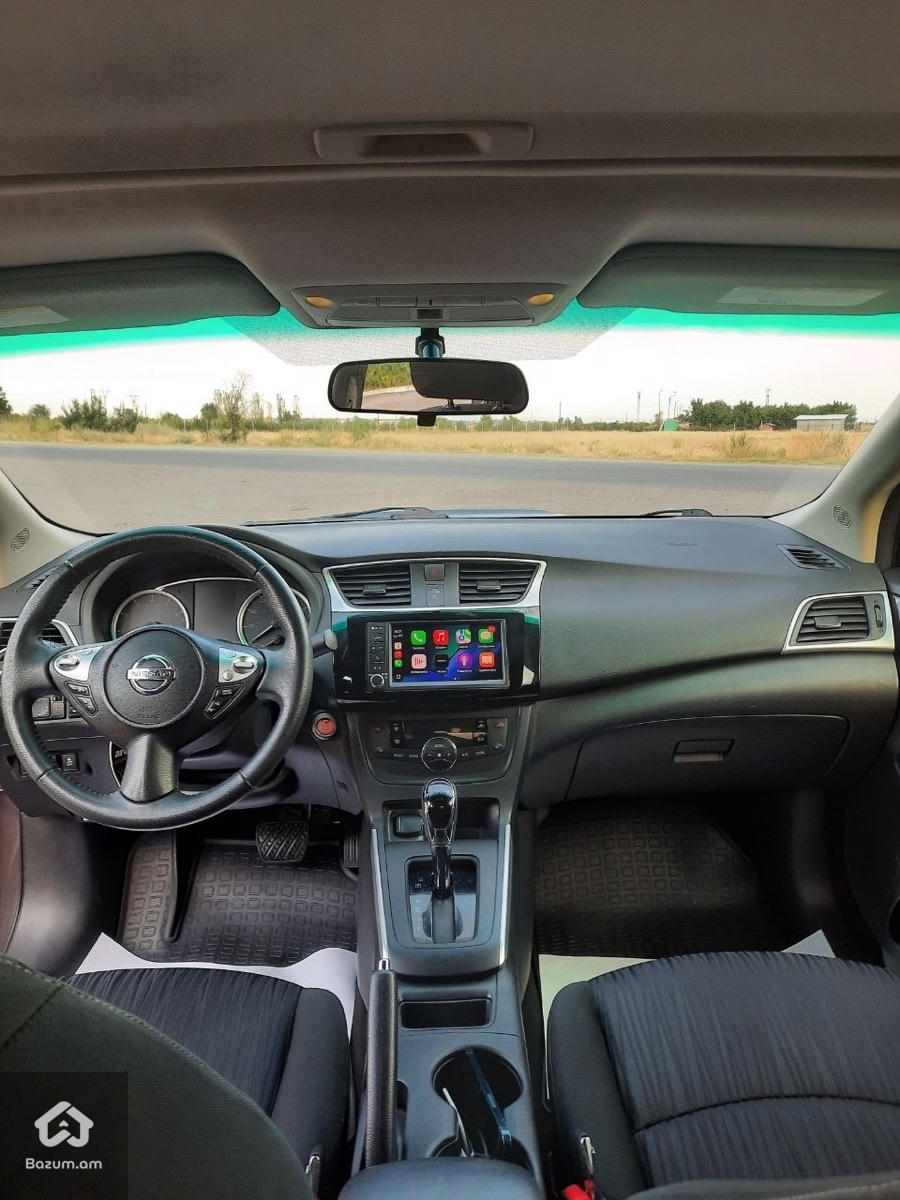 Nissan Sentra SV - image 14