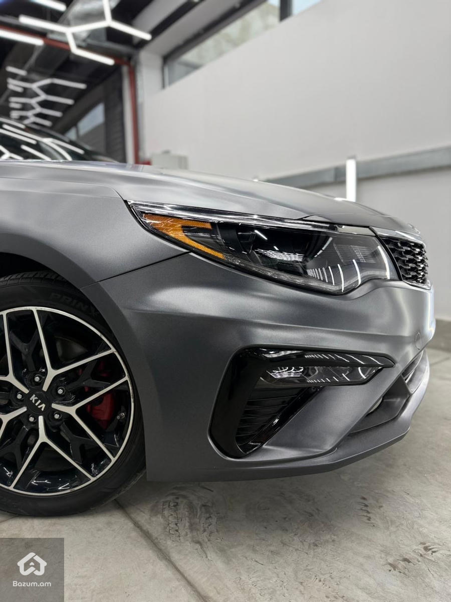 Kia Optima SX 2.0 Turbo - image 9