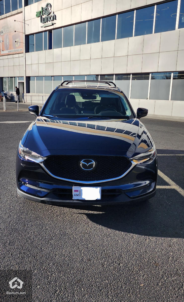 Mazda Grnad Touring - image 2