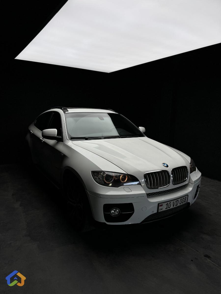 BMW X6 - image 15